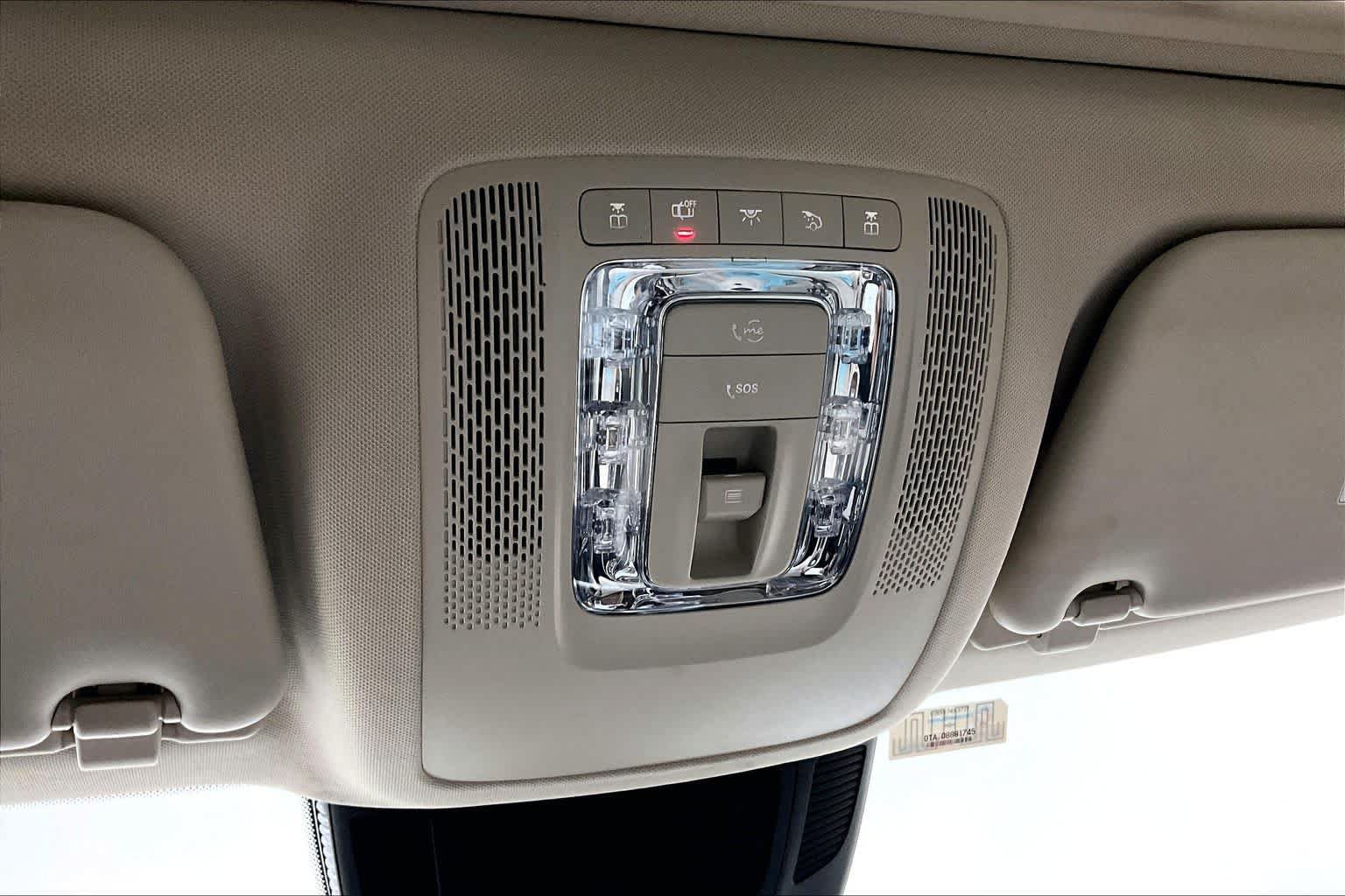 Certified 2022 Mercedes-Benz GLS 450 4MATIC image 31
