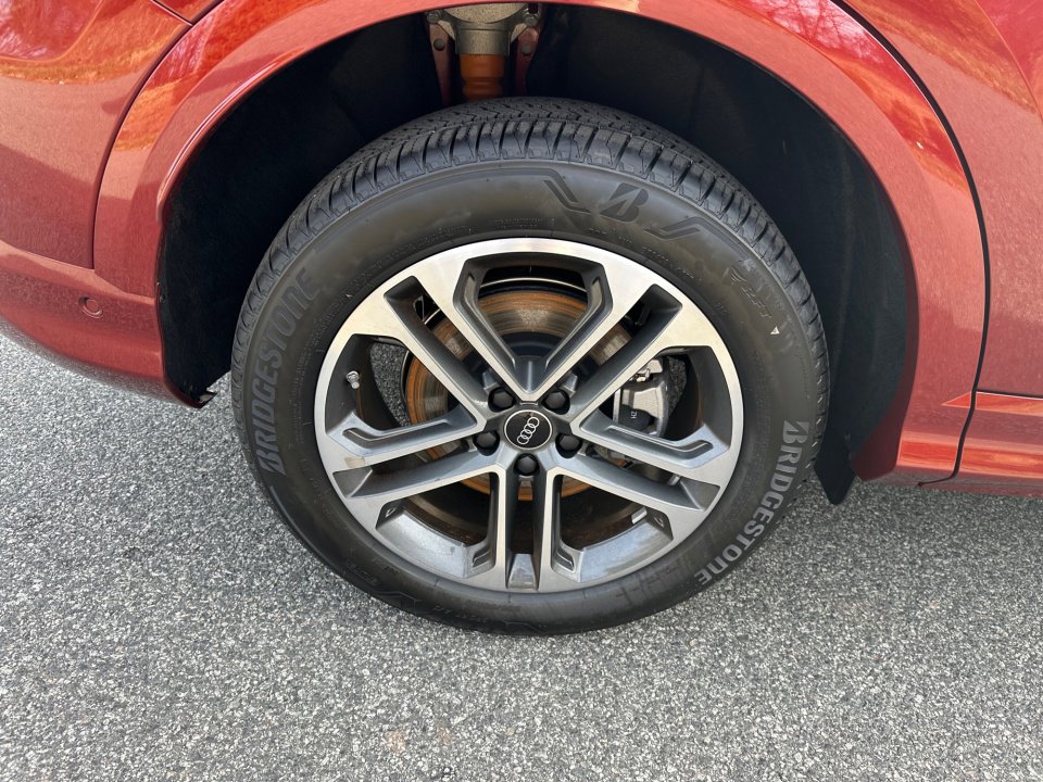 New 2025 Audi Q5 Premium Plus image 23