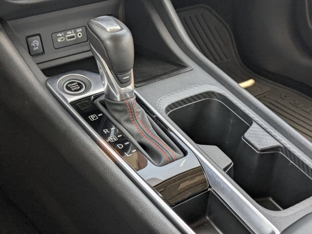 Used 2025 Nissan Sentra SR w/ Midnight Edition FWD image 23