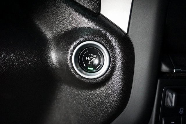 Used 2024 Chevrolet Silverado 1500 Custom image 17