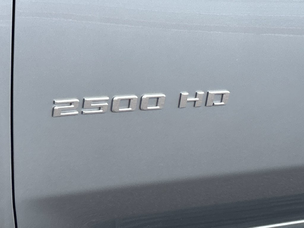 Used 2024 Chevrolet Silverado 2500 LT w/ Convenience Package AWD/4WD image 31
