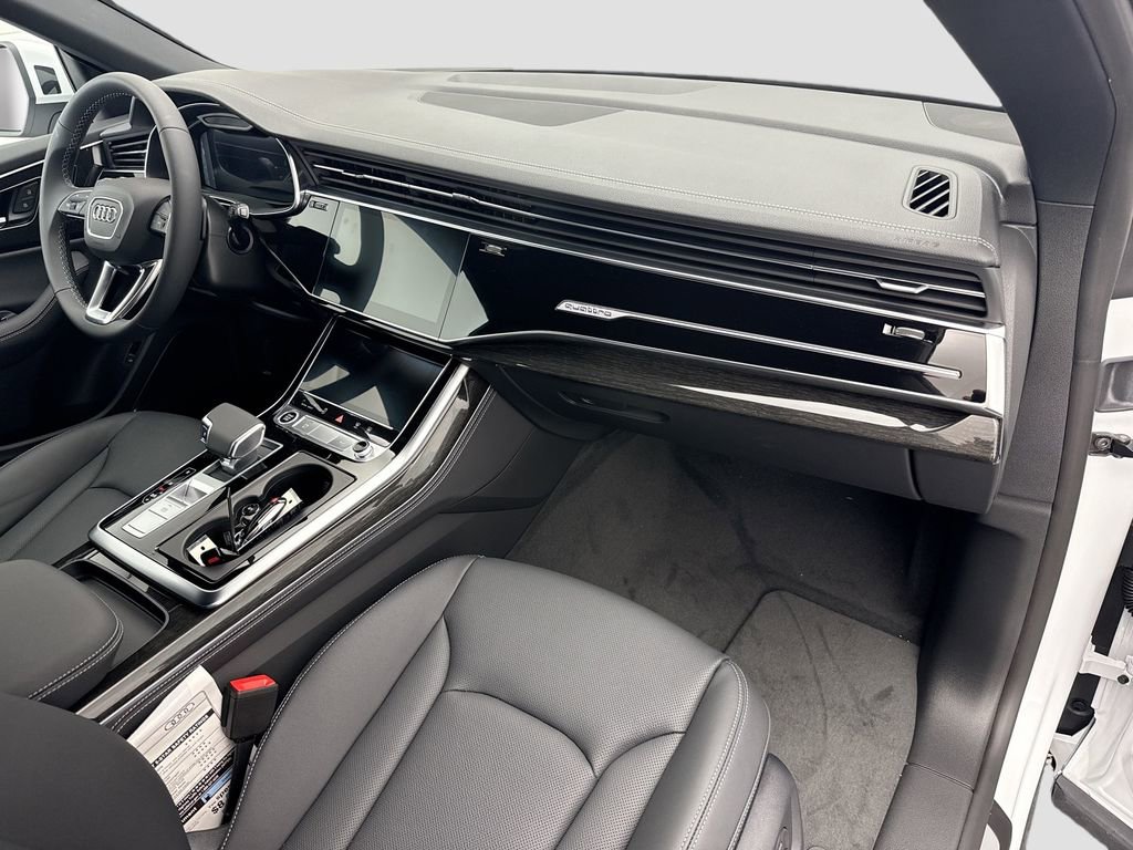 New 2026 Audi Q8 Premium Plus image 16