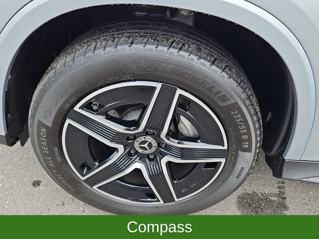 Used 2024 Mercedes-Benz GLC 300 4MATIC w/ AMG Line image 38