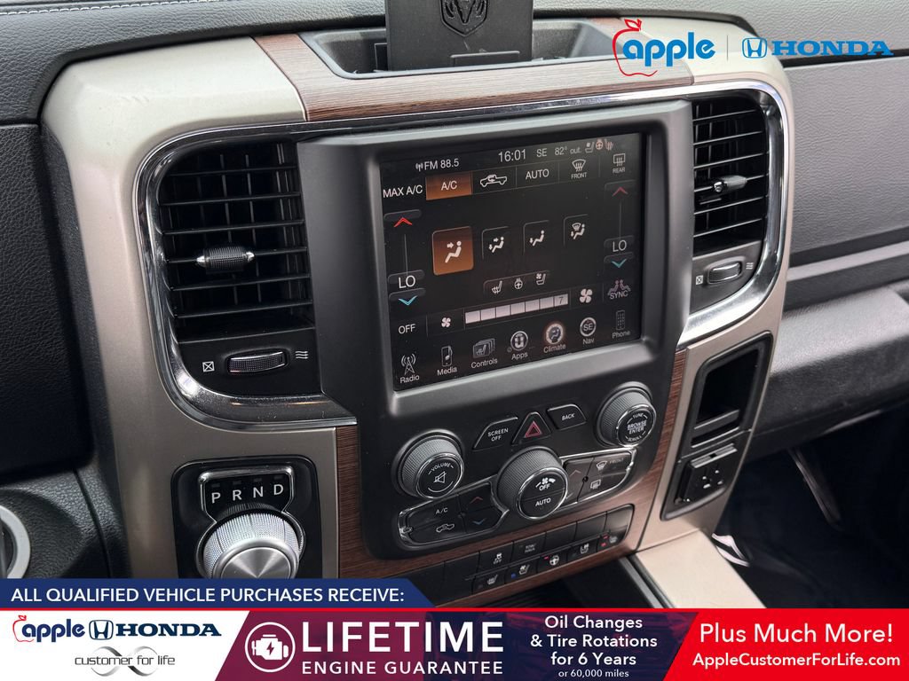 Used 2014 RAM 1500 Laramie RWD image 15