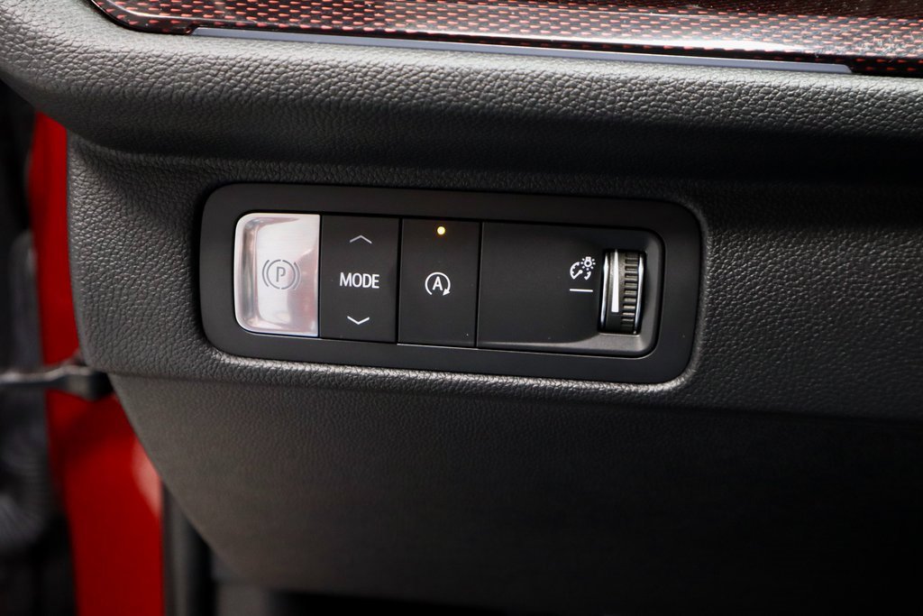 Used 2024 Chevrolet Traverse RS w/ LPO, Floor Liner Package image 29