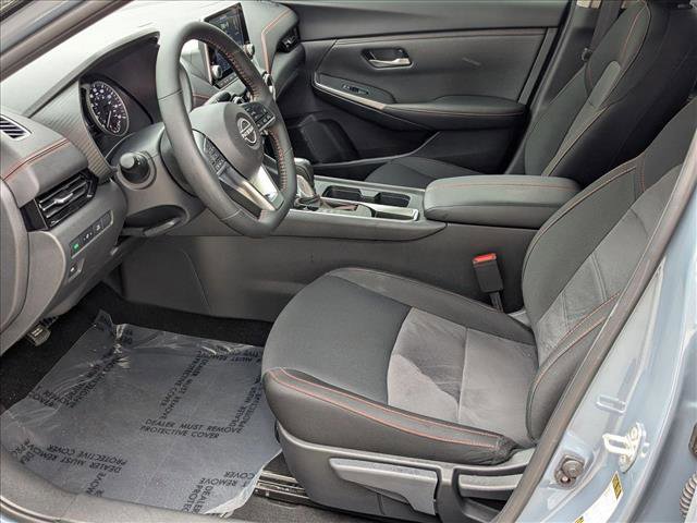 Certified 2025 Nissan Sentra SR FWD image 15