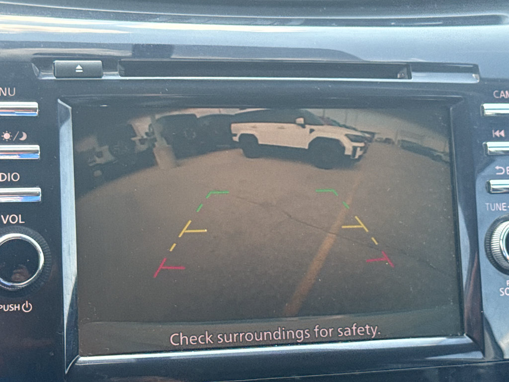 Used 2019 Nissan Murano S AWD/4WD image 19