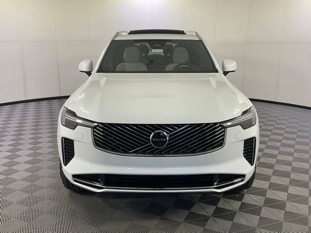 New 2026 Volvo XC90 B6 Plus w/ Protection Package Premier AWD/4WD image 2