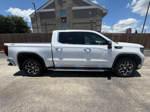 Used 2024 GMC Sierra 1500 SLT w/ SLT Premium Plus Package AWD/4WD image 4