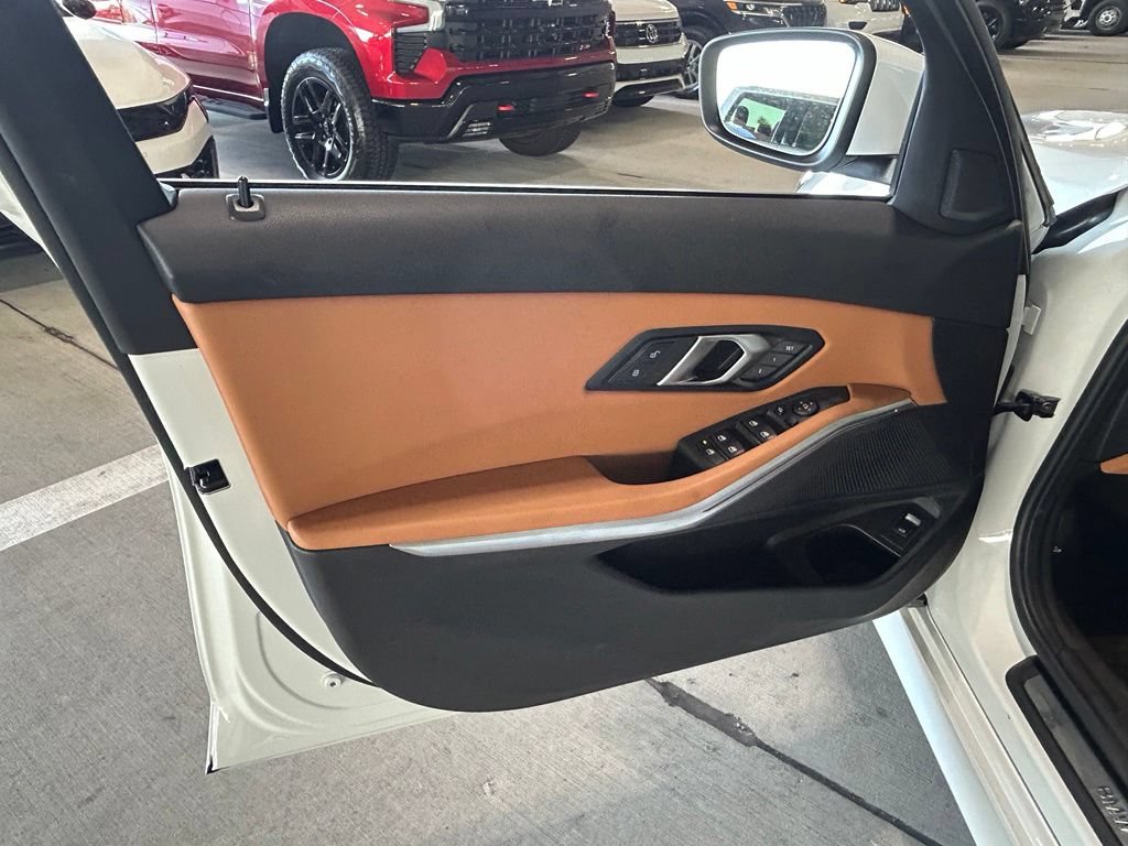 Used 2026 BMW 330i Sedan RWD image 21