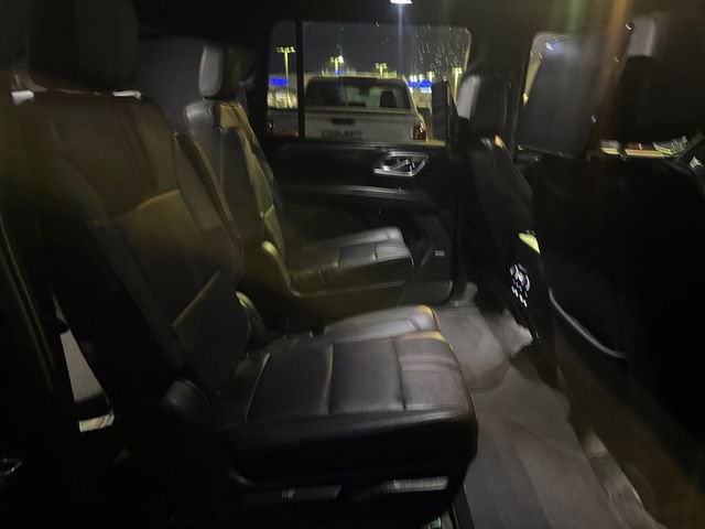 Certified 2024 Chevrolet Suburban RST w/ Luxury Package image 18