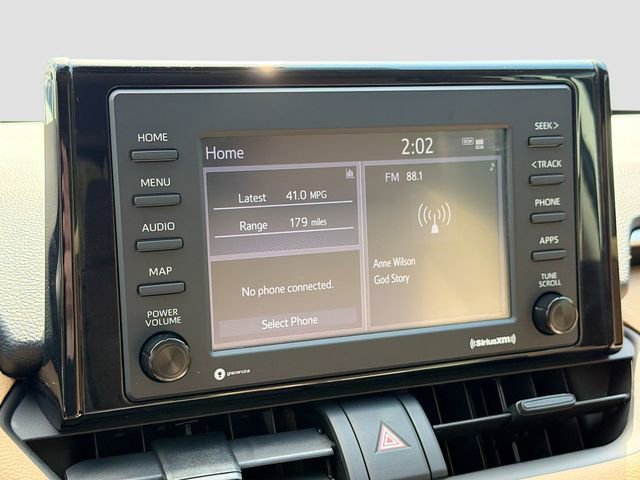 Used 2021 Toyota RAV4 XLE image 29