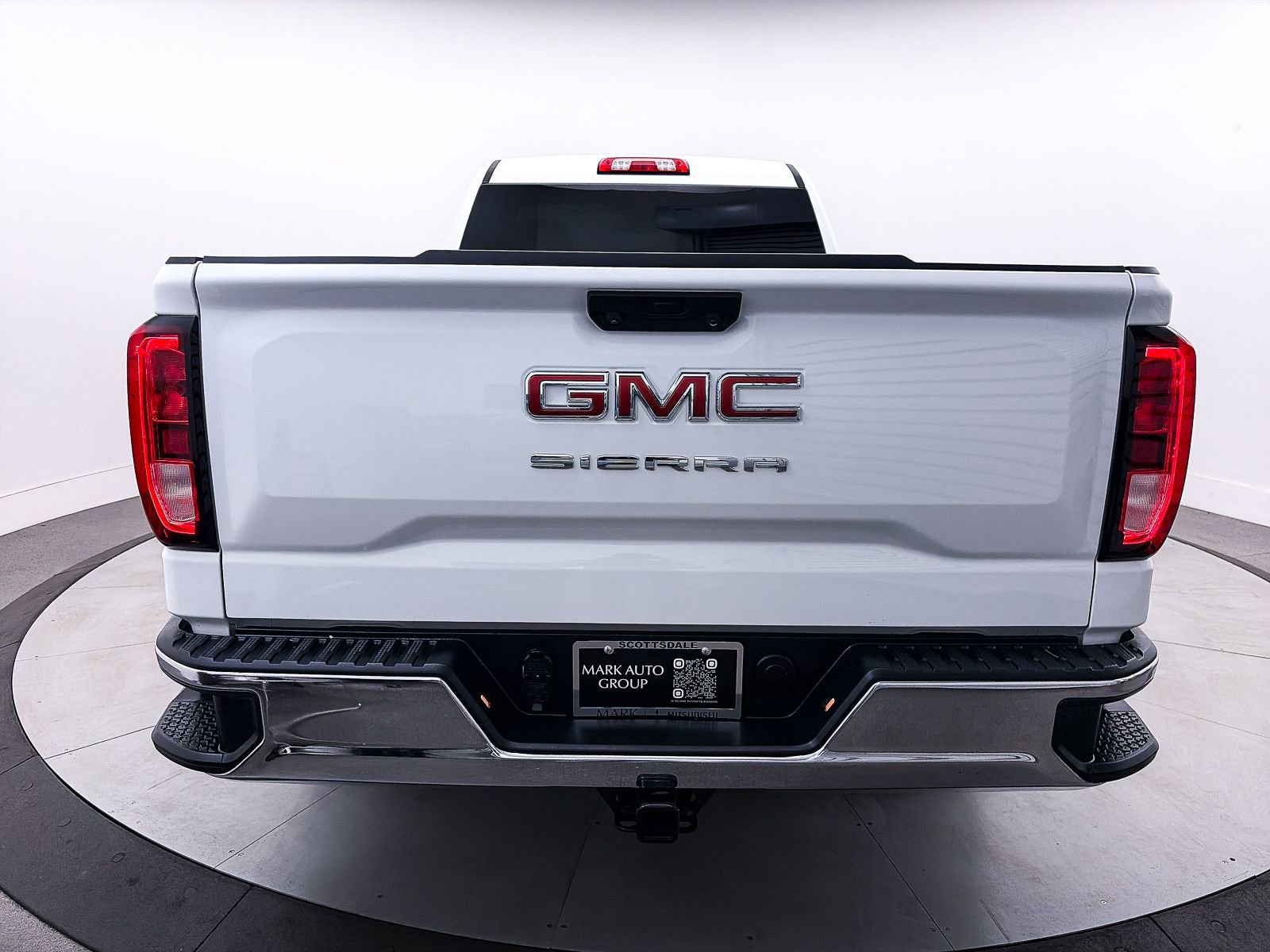 Used 2025 GMC Sierra 1500 Pro w/ Pro Value Package image 13