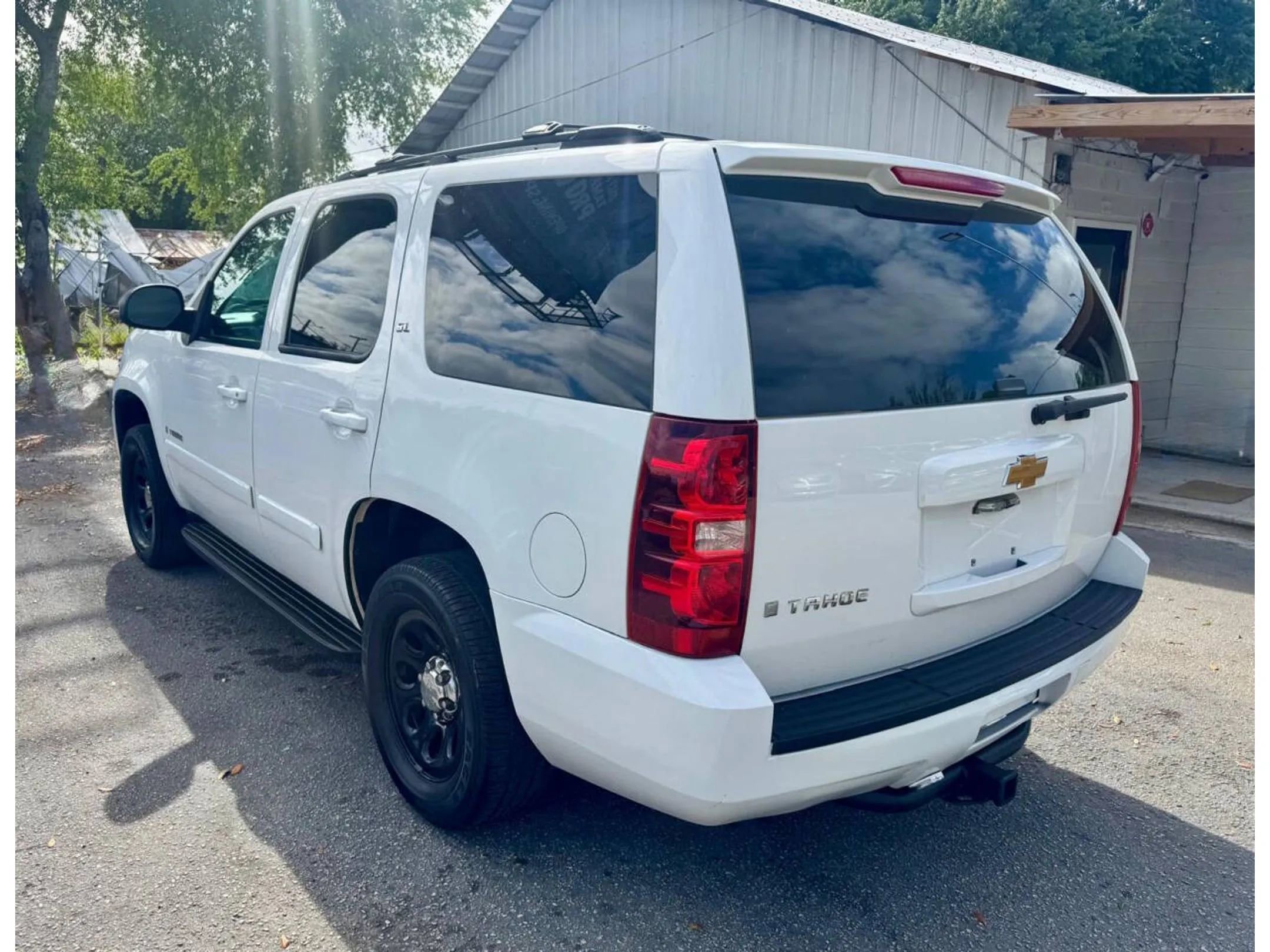 Used 2014 Chevrolet Tahoe 2WD image 4