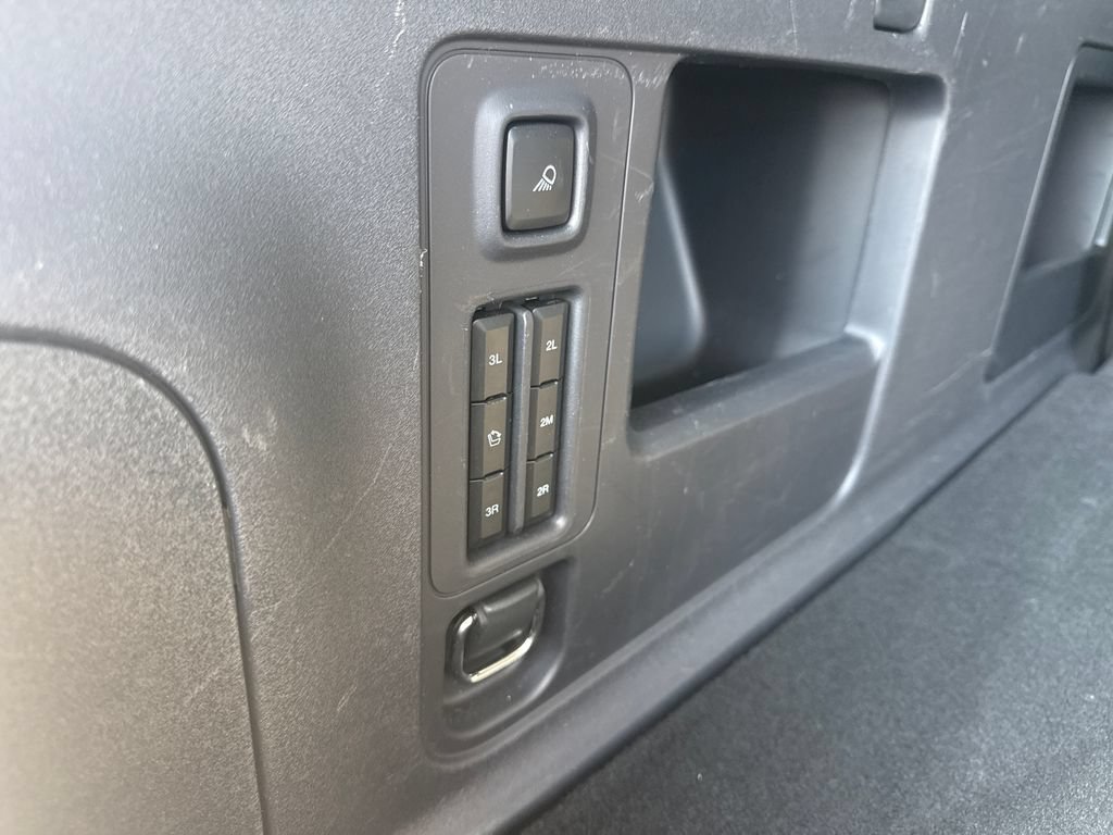 Used 2025 Ford Expedition Max Active AWD/4WD image 16