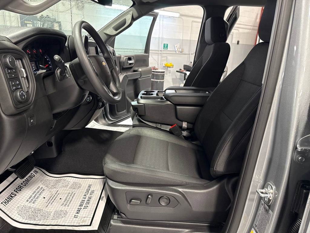 New 2026 Chevrolet Silverado 2500 Custom w/ Custom Value Package AWD/4WD image 21