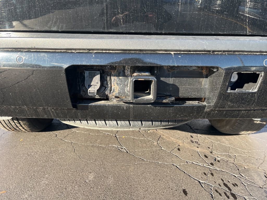 Used 2017 Chevrolet Tahoe LS w/ All-Season Package image 23