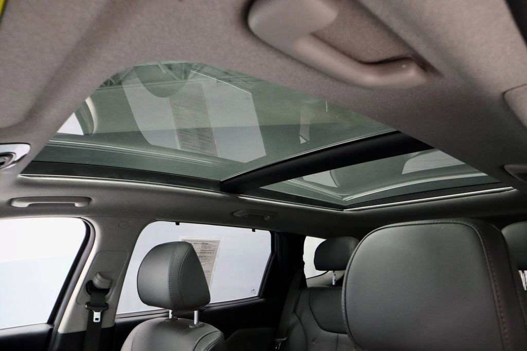 Certified 2023 Hyundai Santa Fe Limited image 29