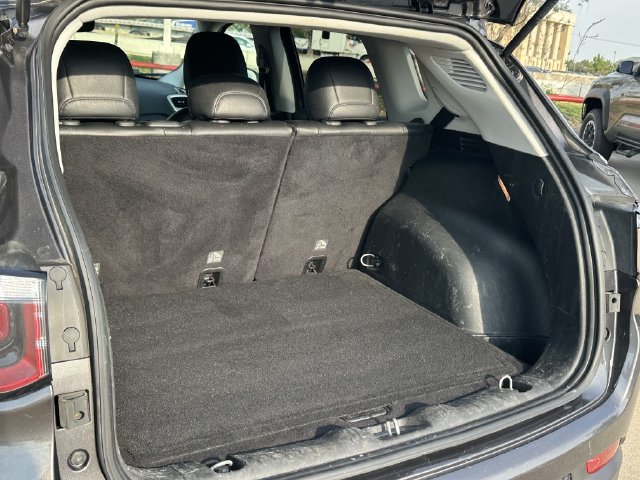 Used 2019 Jeep Compass Latitude w/ Popular Equipment Group AWD/4WD image 31