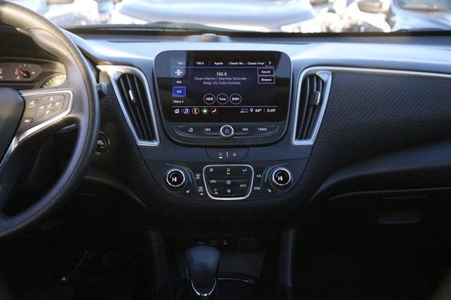 Used 2024 Chevrolet Malibu LT image 22
