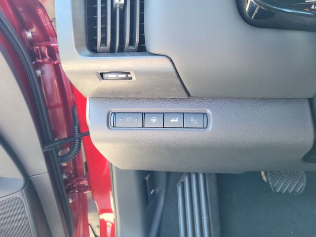 New 2026 Nissan Pathfinder Platinum image 10