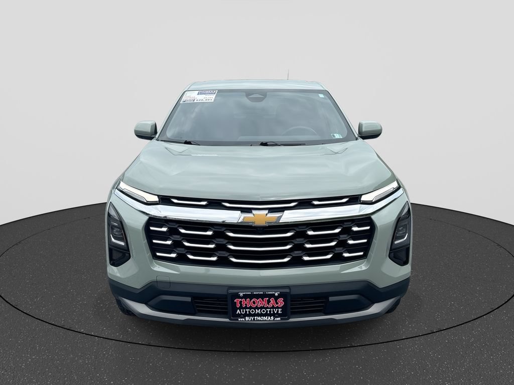 Used 2026 Chevrolet Equinox LT AWD/4WD image 3