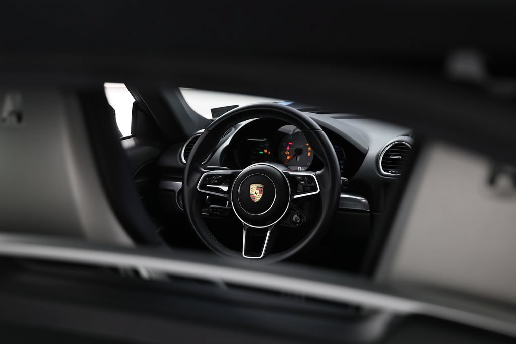 Certified 2024 Porsche 718 Cayman S RWD image 30