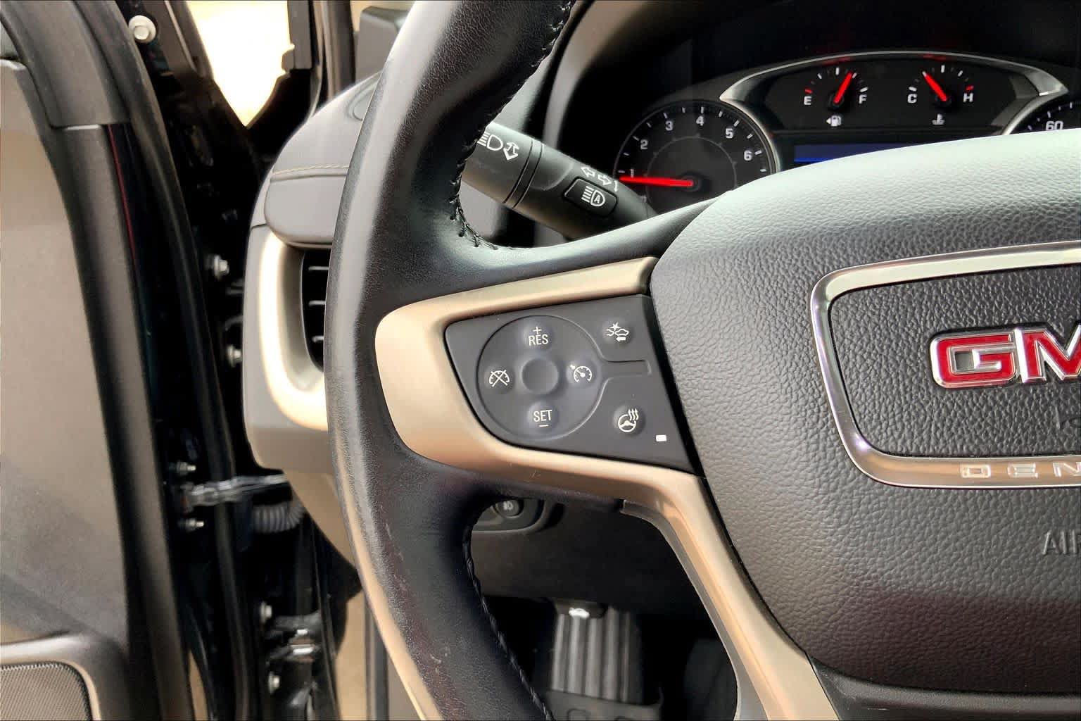 Used 2019 GMC Terrain Denali w/ Advanced Safety Package AWD/4WD image 23