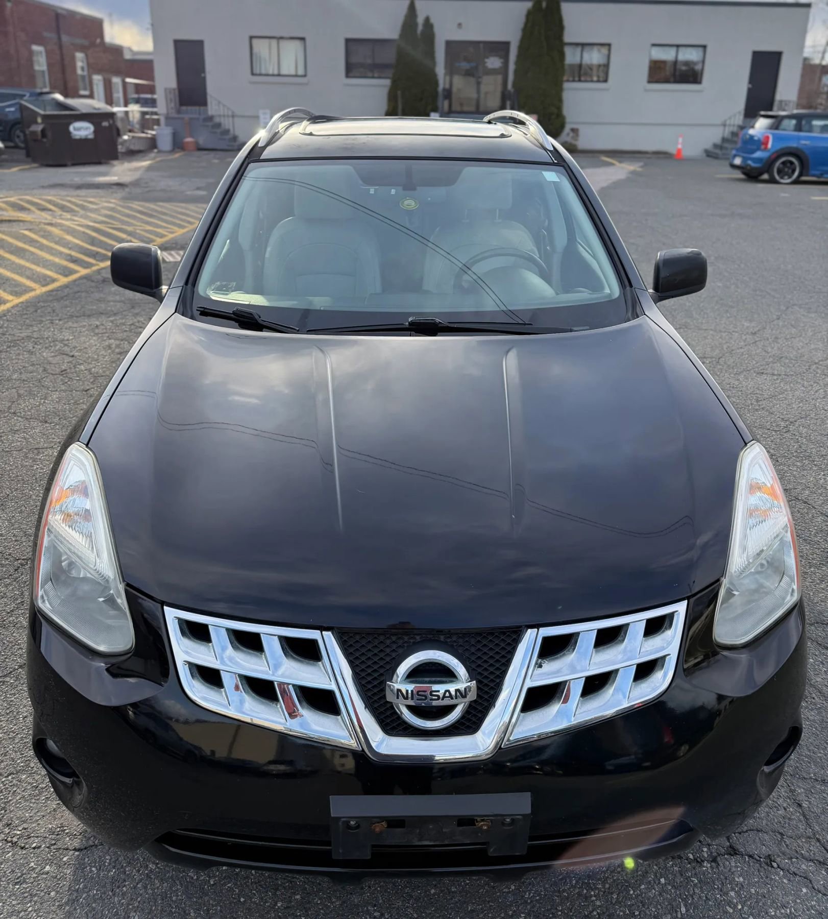 Used 2011 Nissan Rogue SV w/ SL Pkg FWD image 4