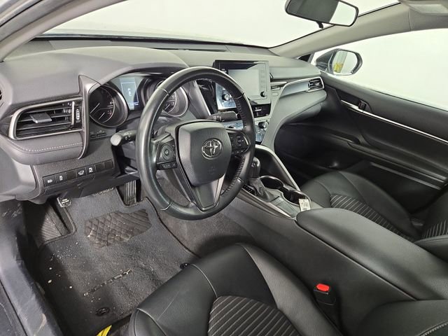 Used 2024 Toyota Camry SE image 13
