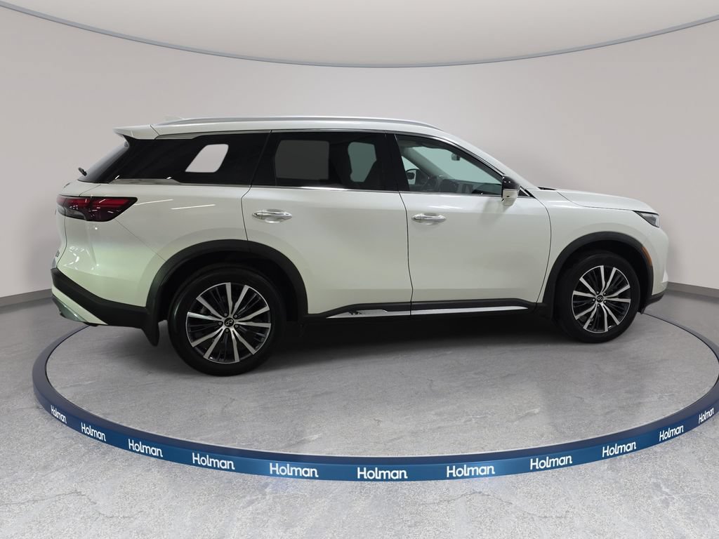 Certified 2023 INFINITI QX60 Sensory w/ Vision Package AWD/4WD image 4
