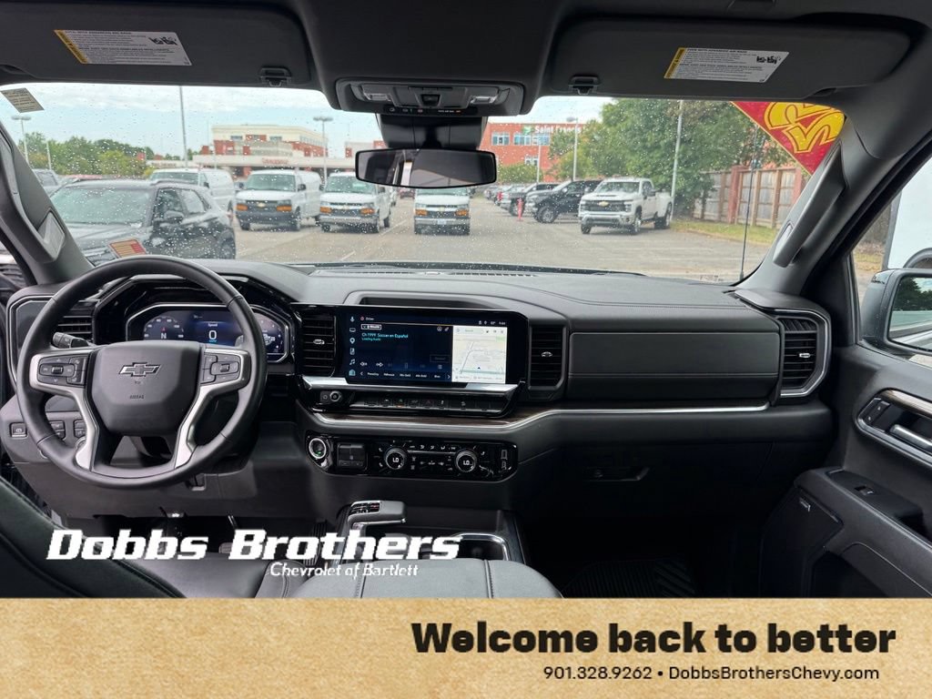 Used 2025 Chevrolet Silverado 1500 RST AWD/4WD image 12