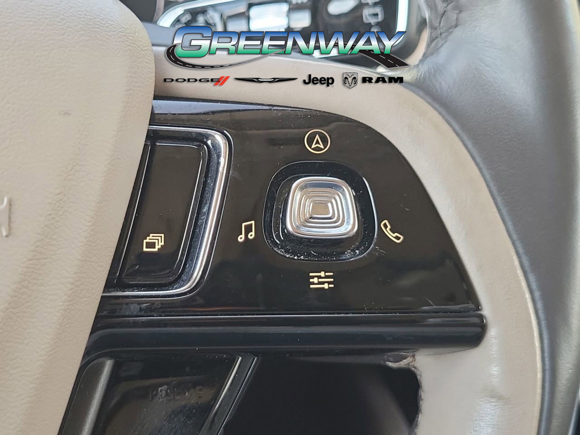 Used 2020 Lincoln Corsair Reserve w/ Elements Package image 30