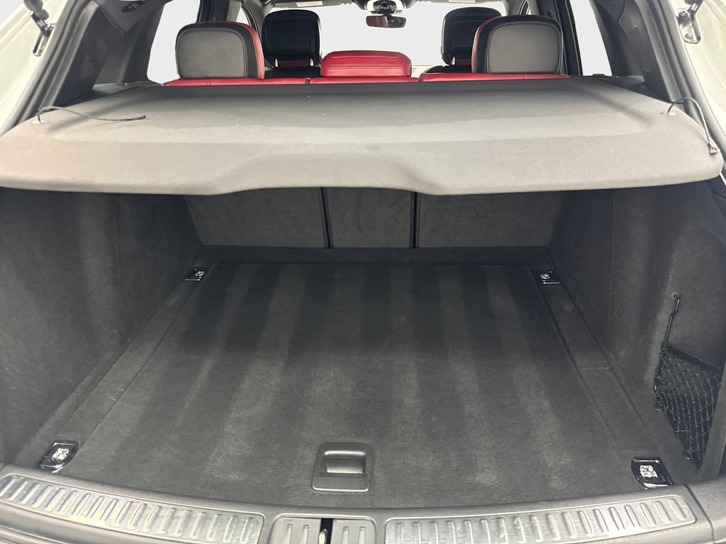Used 2024 Porsche Macan AWD/4WD image 77