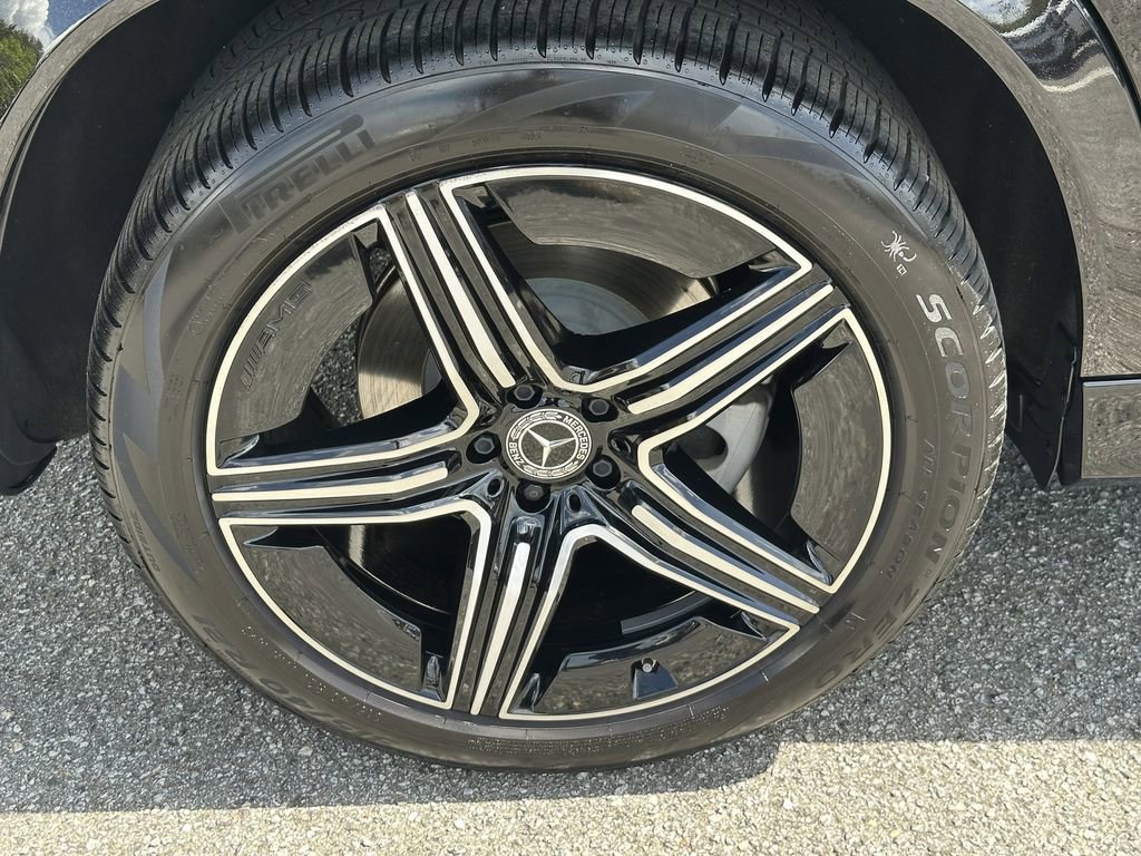 Certified 2025 Mercedes-Benz GLE 450 4MATIC image 20