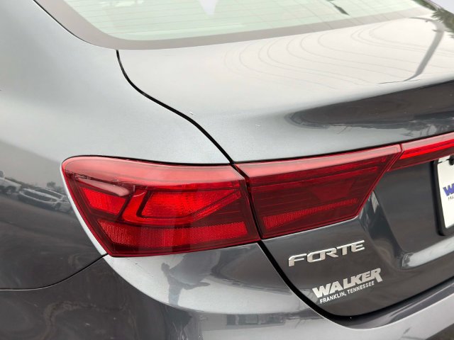 Used 2019 Kia Forte LXS FWD image 11