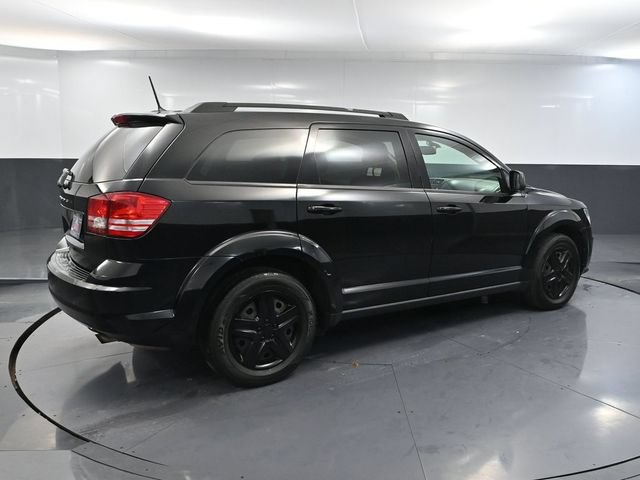 Used 2019 Dodge Journey SE FWD image 4