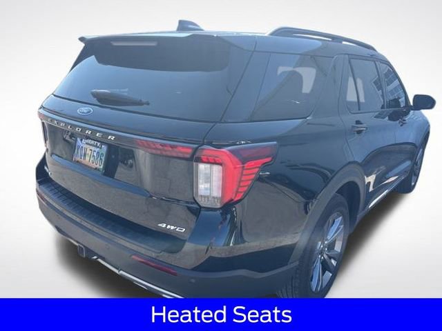 Used 2025 Ford Explorer Active w/ Active Comfort Package image 6