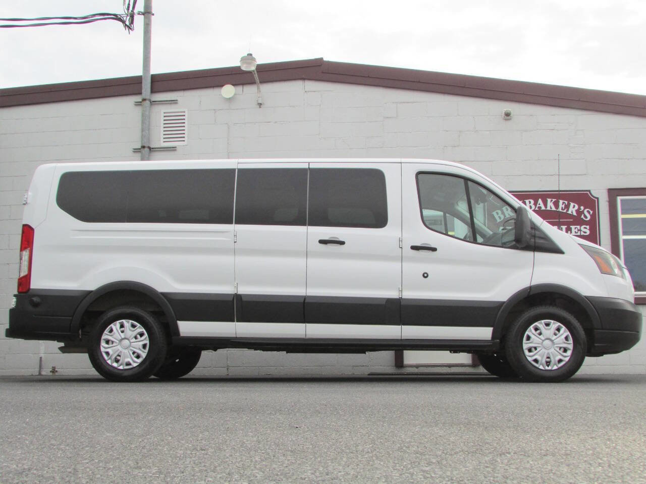 Used 2016 Ford Transit 350 XL RWD image 1