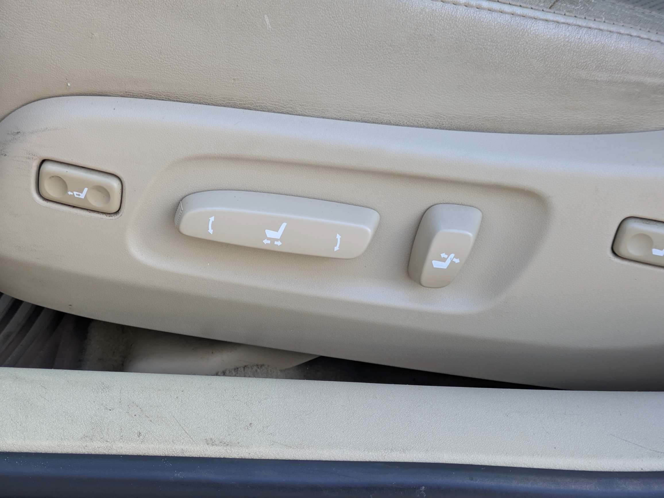 Used 2009 Lexus ES 350 w/ Pebble Beach Edition FWD image 19
