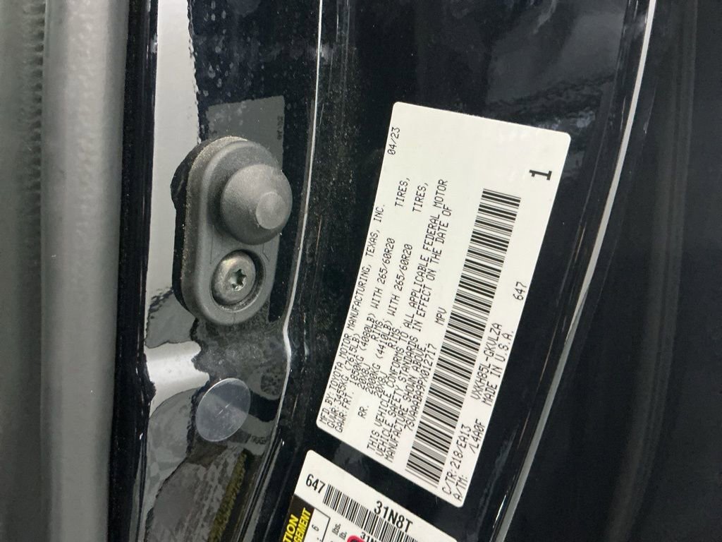 Used 2023 Toyota Sequoia Limited image 35