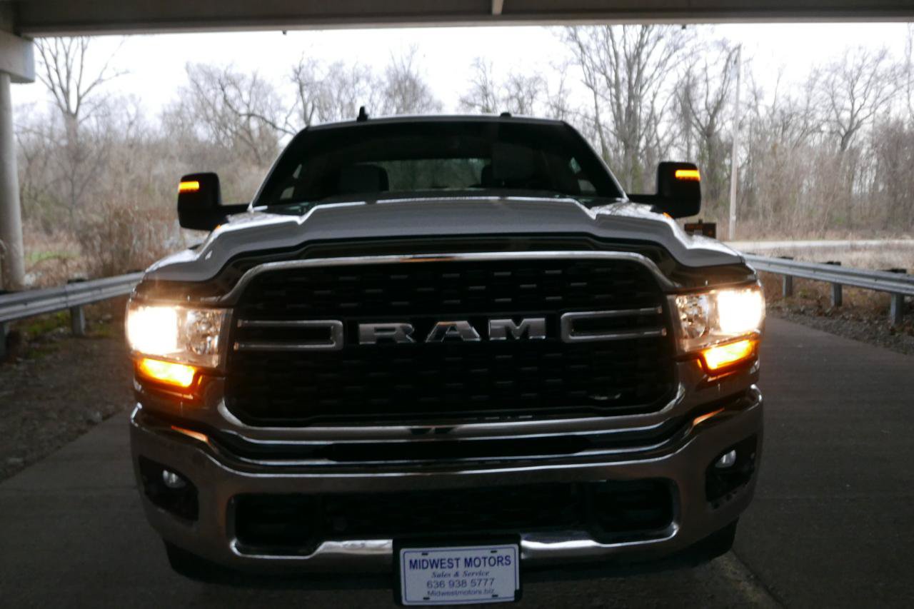 Used 2024 RAM 2500 Big Horn AWD/4WD image 26