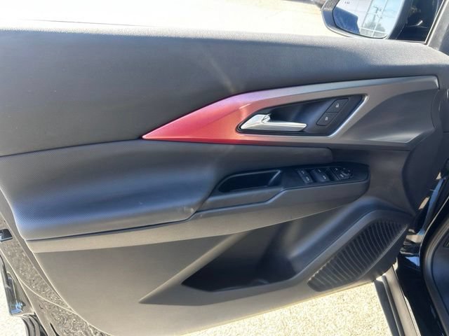 Used 2024 Chevrolet Equinox EV RS FWD image 11