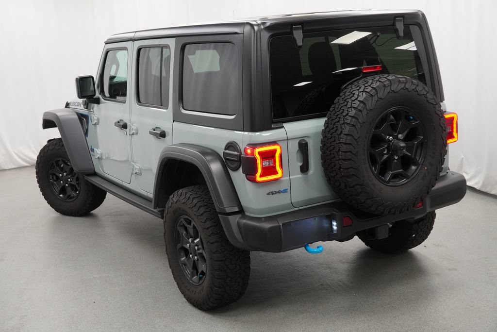 Used 2023 Jeep Wrangler Unlimited Rubicon 4xe AWD/4WD image 12