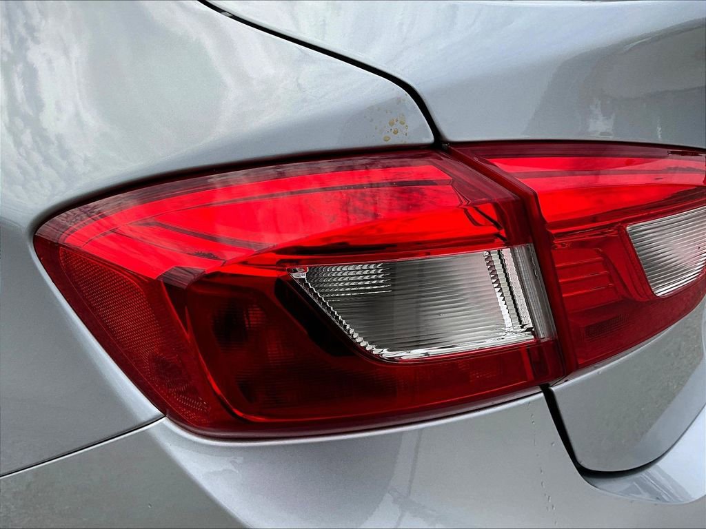 Used 2016 Chevrolet Cruze Premier FWD image 21