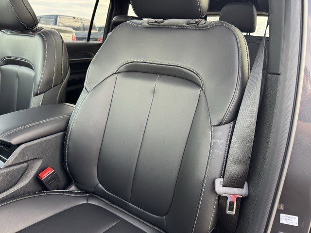 New 2025 Jeep Grand Cherokee L Limited w/ Trailer Tow Package image 28