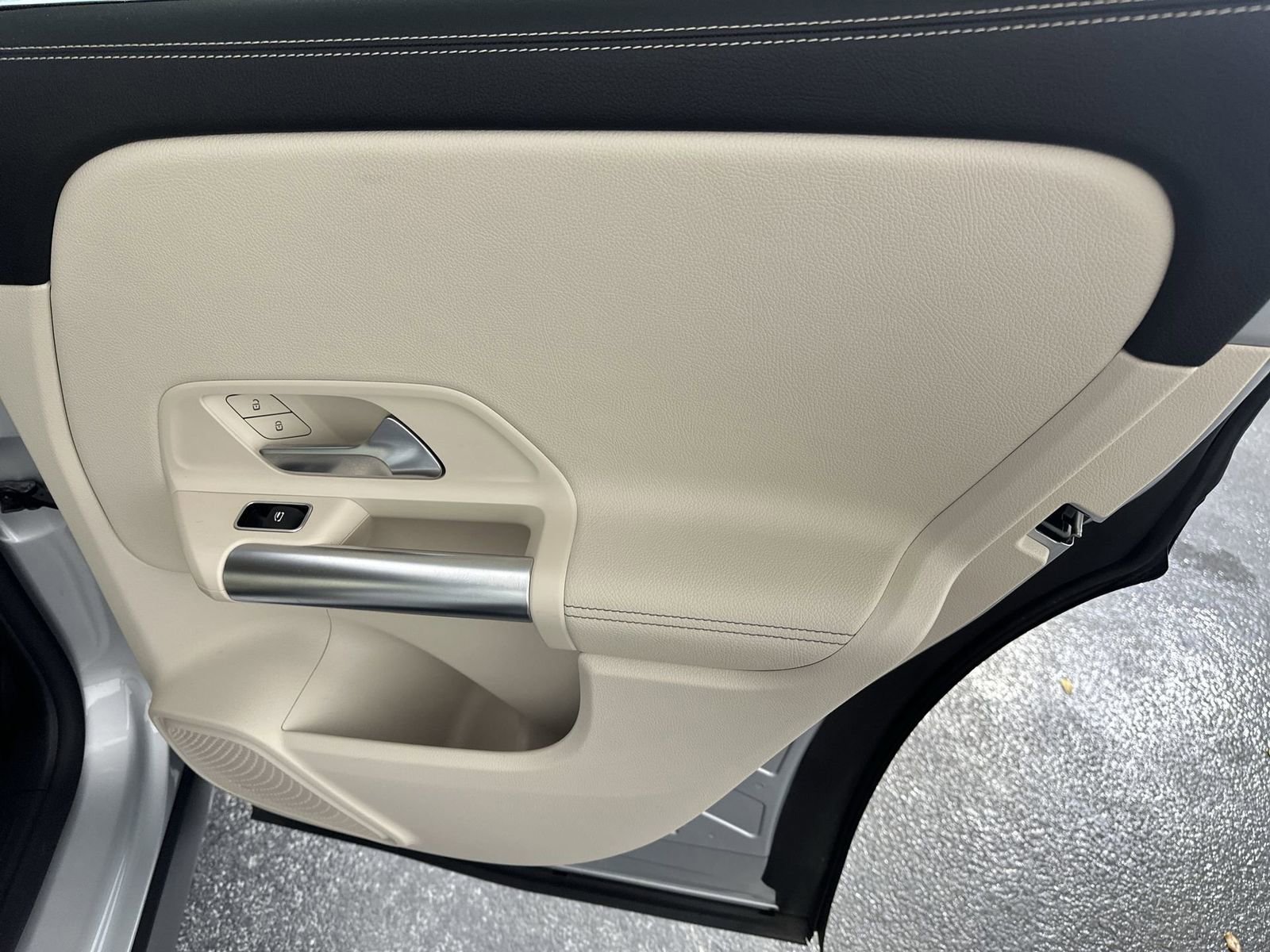 Used 2021 Mercedes-Benz GLA 250 image 35