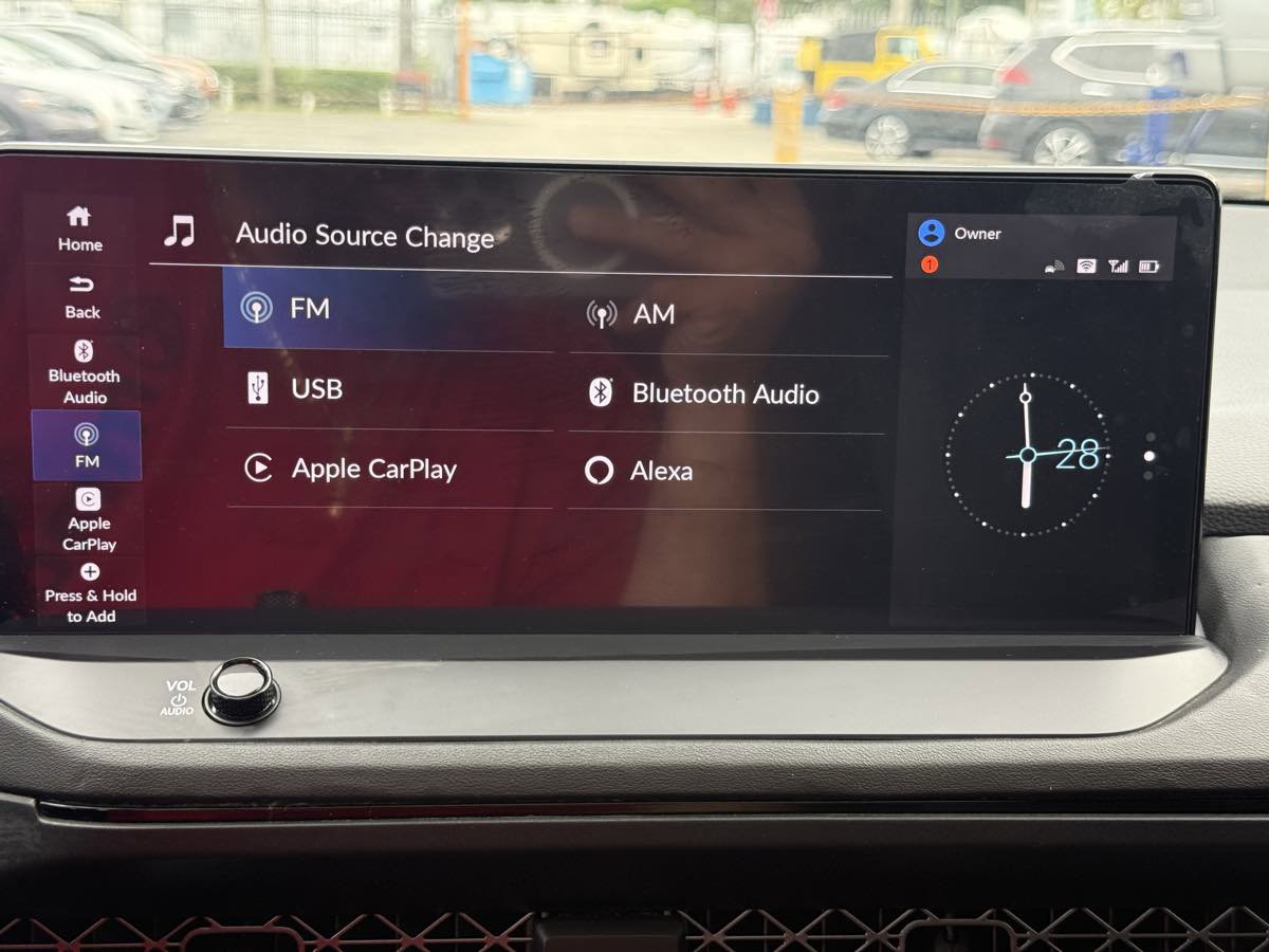 Used 2024 Honda Accord Sport image 38