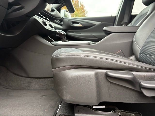 Certified 2024 Buick Envista Preferred image 29