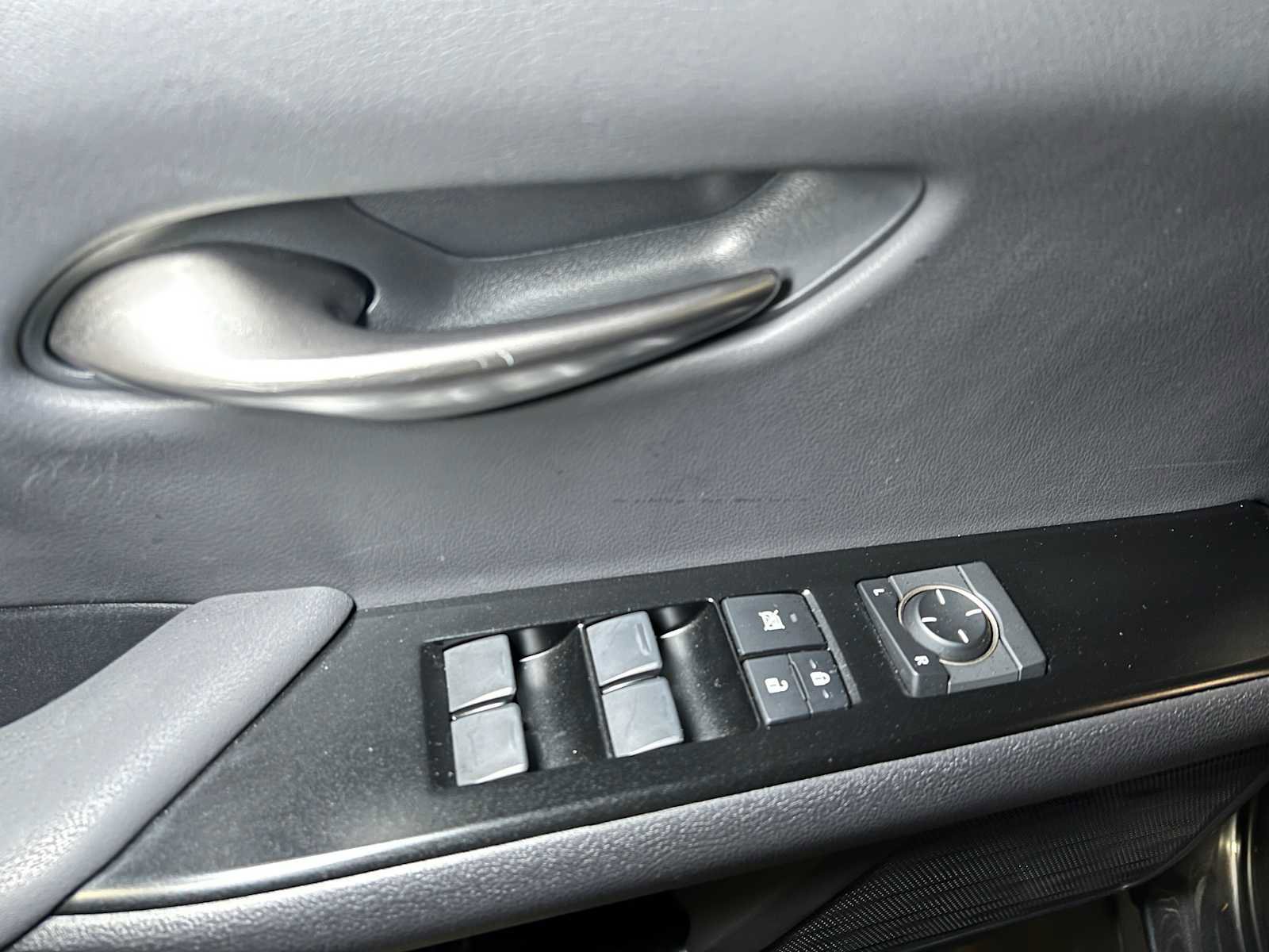 Used 2021 Lexus UX 250h w/ Premium Package image 20